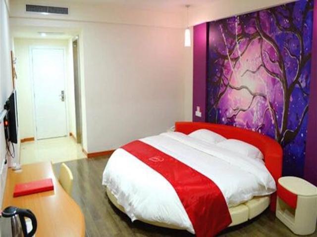 Thank Inn Chain Hotel Shanxi Lvliang Lishi Beichuanghe Road Luliang  Exterior photo